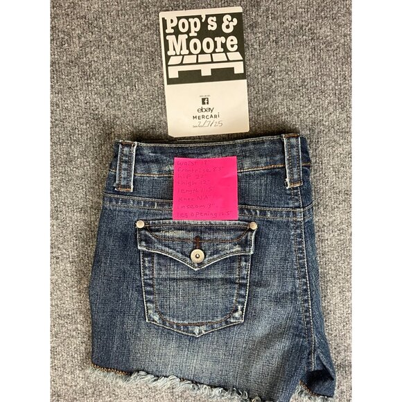 Mossimo Supply CO Womens Shorts Denim Low Rise Short Size 17 Faded - Picture 12 of 15